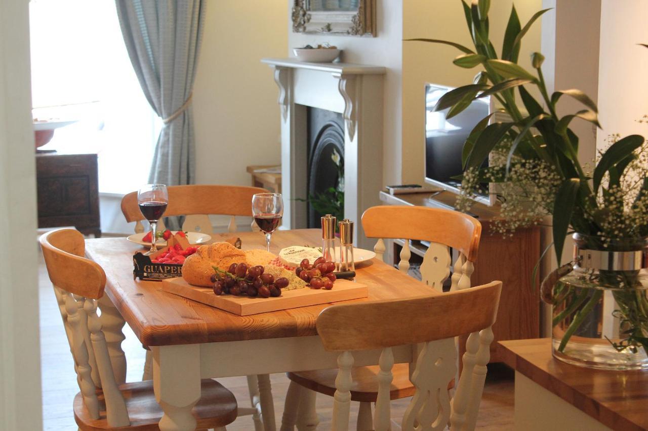 Beautiful Seaside One Bedroom Apartment Шалдън Екстериор снимка